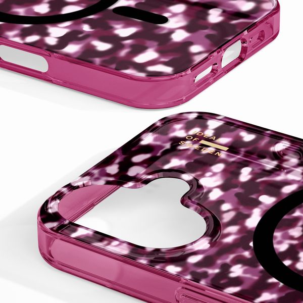 iDeal of Sweden Coque Clear MagSafe Apple iPhone 16 - Cherry Crush