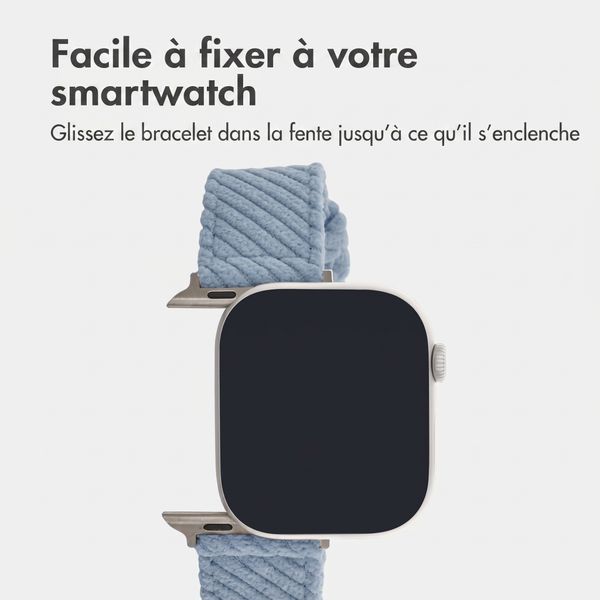 imoshion Bracelet en velours côtelé Apple Watch | 44/45/46/49 mm - Bleu clair