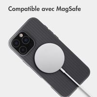 Accezz Coque arrière Lite avec MagSafe | Fluted | Apple iPhone 16 Pro - Gris