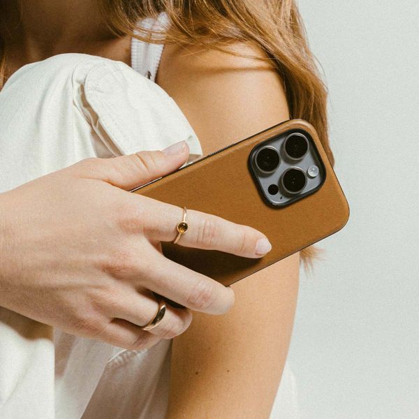 Nomad Coque Modern Leather avec MagSafe Apple iPhone 16 Pro Max - English Tan