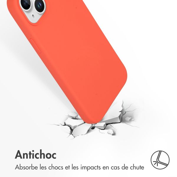 Accezz Coque Liquid Silicone avec MagSafe Apple iPhone 15 Plus - Nectarine