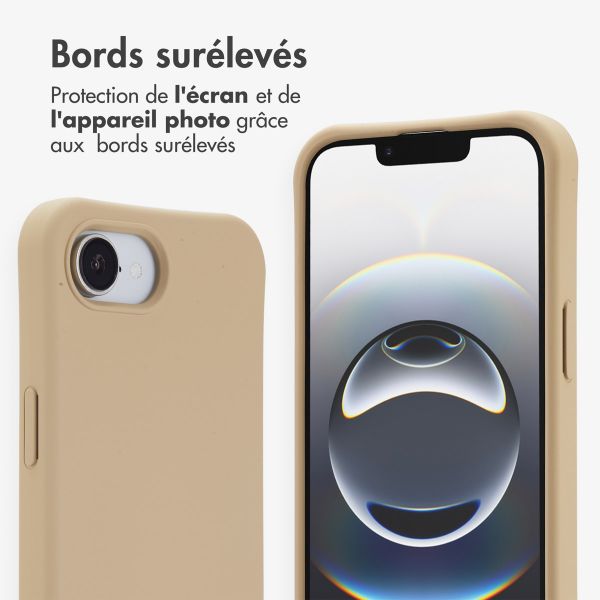 imoshion Coque arrière Color avec cordon amovible et MagSafe Apple iPhone 17e / 16e - Nude