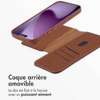 Accezz Étui de télephone portefeuille en cuir 2-en-1 avec MagSafe Apple iPhone 17 Pro Max - Sienna Brown