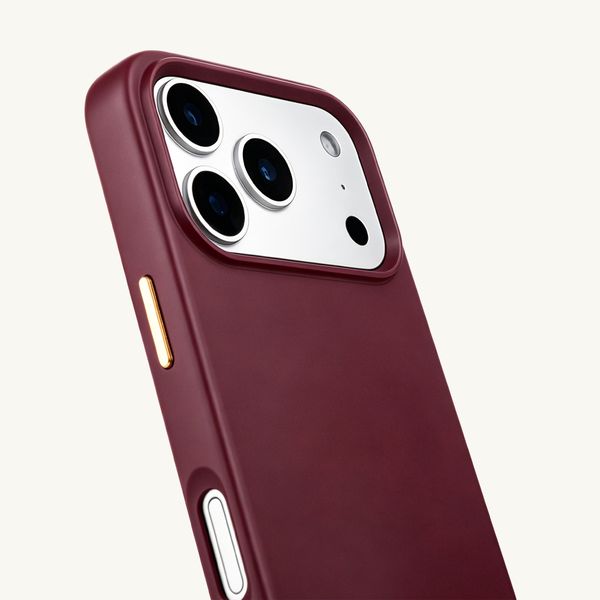 Selencia Coque arrière Rivièra avec MagSafe avec crochets amovibles Apple iPhone 18 Pro / 17 Pro - Bold Burgundy