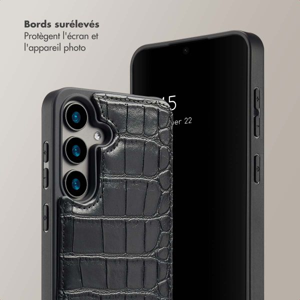 Selencia Coque de télephone Nova Croco avec cordon et porte-cartes Samsung Galaxy S24 - Noir