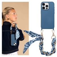 Selencia Coque avec dragonne de luxe Apple iPhone 15 Pro - Bleu
