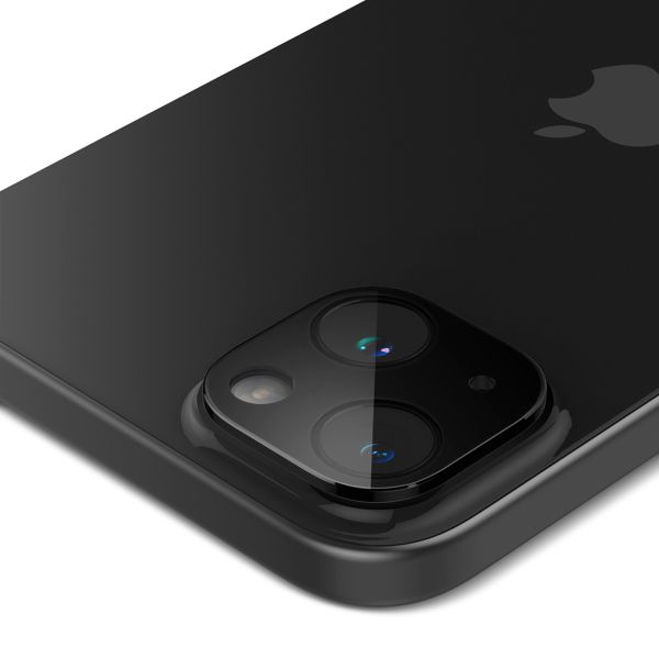 Spigen Optik Lens Protector - Protection complète de la caméra (lot de 2) Apple iPhone 15 / 15 Plus - Black
