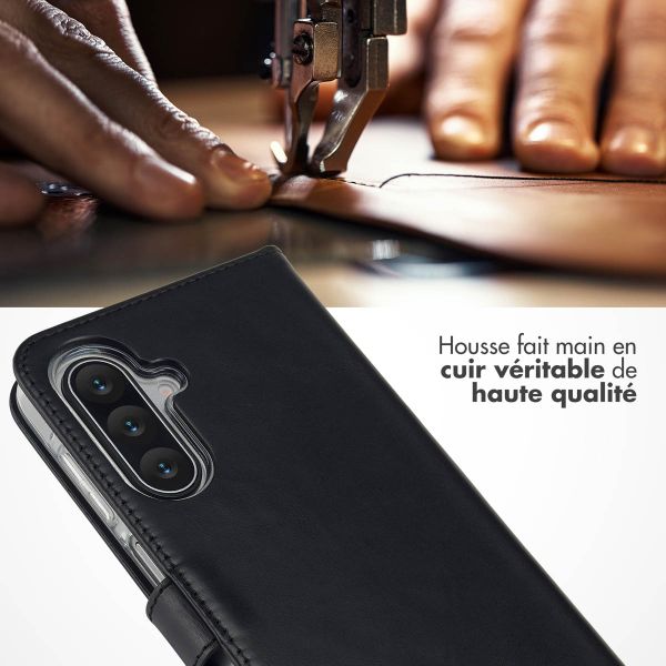 Selencia Étui portefeuille en cuir véritable Samsung Galaxy A17 (5G) / (4G) - Noir