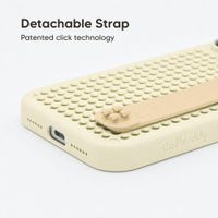 Callbuddy Coque avec strap Apple iPhone 17 Pro Max - Sand Glow