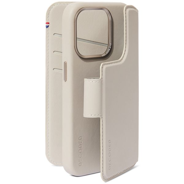 Decoded Portefeuille détachable 2 en 1 en cuir Apple iPhone 15 Pro Max - Clay