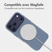 imoshion Coque arrière Color avec Thin MagSafe Ring Apple iPhone 17 Pro - Bleu foncé