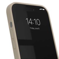iDeal of Sweden Coque Silicone Apple iPhone 14 Pro Max - Beige