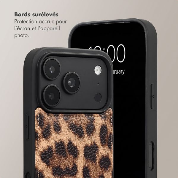 Selencia Coque de télephone Nova avec cordon et porte-cartes Apple iPhone 18 Pro Max / 17 Pro Max - Leopard