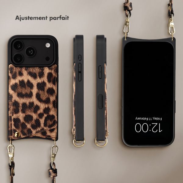 Selencia Coque de télephone Nova avec cordon et porte-cartes Apple iPhone 18 Pro Max / 17 Pro Max - Leopard