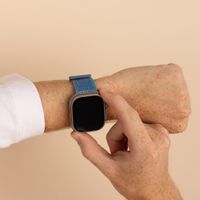 imoshion Bracelet en nylon Apple Watch | 44/45/46/49 mm - Marine Blue