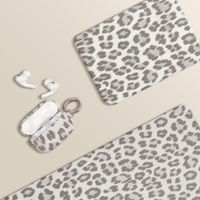 Selencia Coque liseuse Sabi avec imprimé léopard Kobo Clara Colour / Clara BW - Soft Ivory