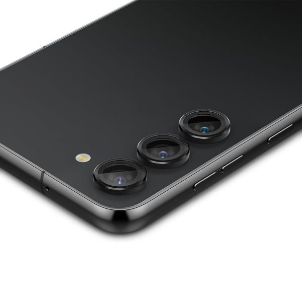 Spigen Optik Lens Protector - Protection complète de la caméra (lot de 2) Samsung Galaxy S23 / S23 Plus - Noir