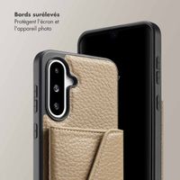 Selencia Coque de télephone Sera avec cordon et porte-cartes enveloppe Samsung Galaxy A36 / A56 - Taupe