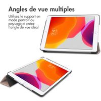 imoshion Coque tablette Trifold Apple iPad 9 (2021) 10.2 pouces / iPad 8 (2020) 10.2 pouces / iPad 7 (2019) 10.2 pouces - Rose Doré