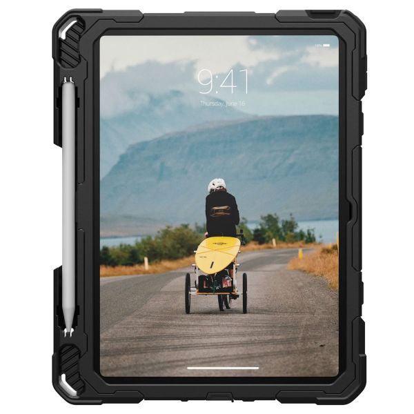 UAG Coque Plasma Apple iPad 11 (2025) 11 pouces A16 / iPad 10 (2022) 10.9 pouces - Ice Black