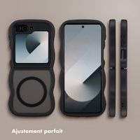 Selencia Coque arrière Wavy avec MagSafe Samsung Galaxy Z Flip 6 / Flip 7 FE - Noir