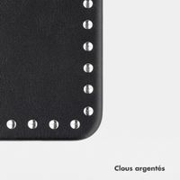Selencia Coque arrière Studs avec MagSafe Apple iPhone 16 Pro - Velvet Black