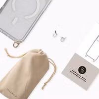 Selencia Coque arrière Rivièra MagSafe avec crochets amovibles Apple iPhone 16 Pro - Transparent
