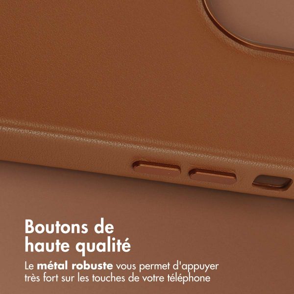 Accezz Coque arrière en cuir avec MagSafe Apple iPhone 13 Pro - Sienna Brown