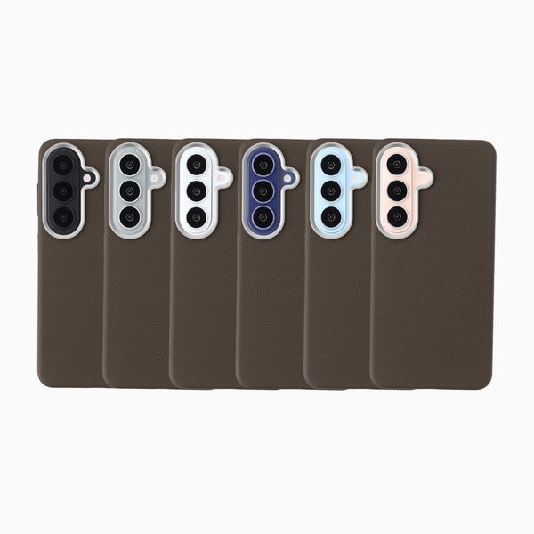 Accezz Coque arrière Mesh avec MagSafe Samsung Galaxy S26 - Marron