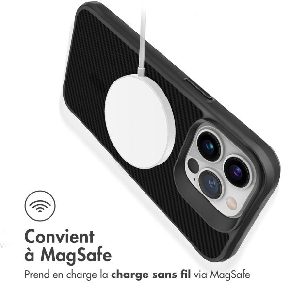 imoshion Rugged Hybrid Carbon Case avec MagSafe Apple iPhone 13 Pro - Noir