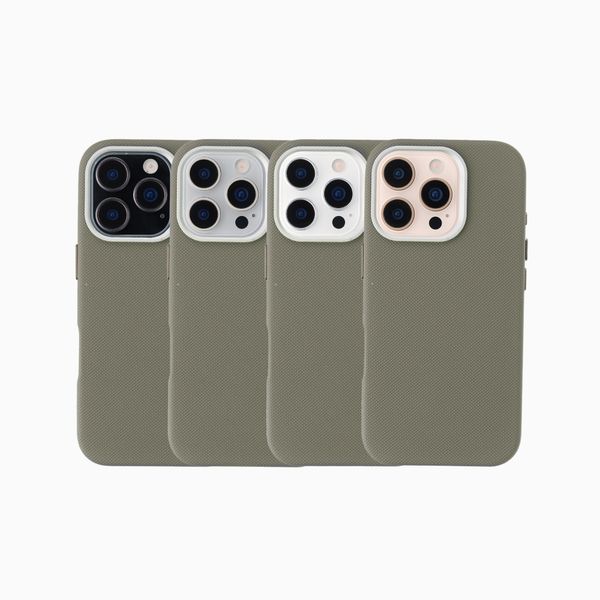 Accezz Coque arrière Mesh avec MagSafe Apple iPhone 16 Pro - Gris foncé