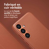 Accezz Étui de télephone portefeuille en cuir 2-en-1 avec MagSafe Samsung Galaxy S23 FE - Sienna Brown