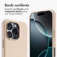 imoshion Coque arrière Color avec cordon amovible et MagSafe Apple iPhone 16 Pro - Nude