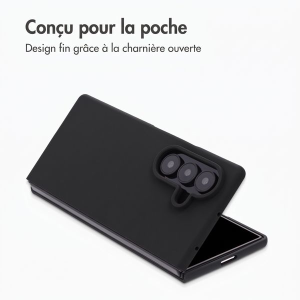 Accezz Coque Liquid Silicone Samsung Galaxy Z Fold 8 Ultra - Noir