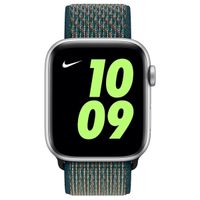 Apple Bracelet Nike Sport Loop Apple Watch | 44/45/46/49 mm - Hyper Crimson / Neptune Green