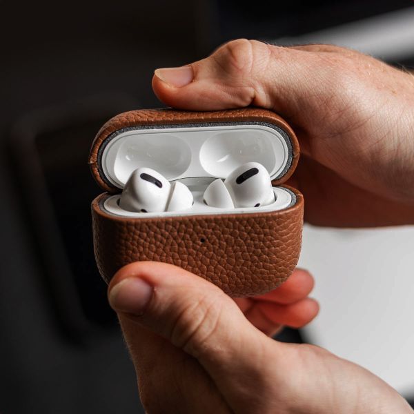 Accezz Coque en cuir véritable  Apple Airpods Pro 3 - Cognac