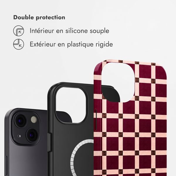 Selencia Coque arrière Vivid avec MagSafe Apple iPhone 13 - Check This Burgundy