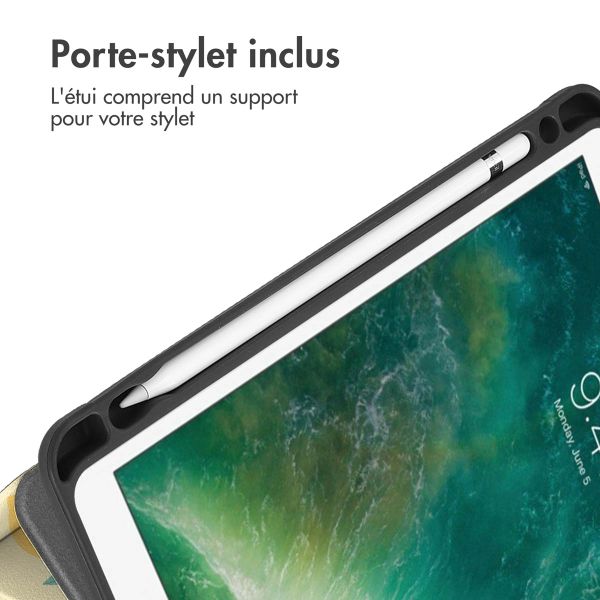 imoshion Coque tablette Design Trifold Apple iPad 6 (2018) 9.7 pouces / iPad 5 (2017) 9.7 pouces / Air 2 (2014)/Air 1 (2013) - Citrus Dream