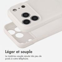 imoshion Coque Couleur avec MagSafe Apple iPhone 18 Pro / 17 Pro - Beige