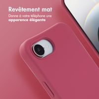 imoshion Coque arrière Color avec cordon amovible et MagSafe Apple iPhone 17e / 16e - Red Raspberry