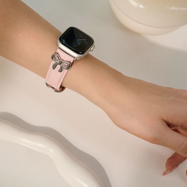 Burga Bracelet en cuir véritable  - Apple Watch | 44/45/46/49 mm / Connexion universelle 20 mm - Pillow Talk / Silver