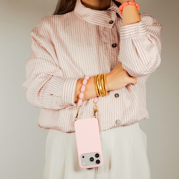 Selencia Coque arrière Rivièra avec MagSafe avec crochets amovibles Apple iPhone SE (2022 / 2020) / 8 / 7 - Sorbet Pink