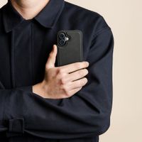 Accezz Coque arrière Edge avec MagSafe Samsung Galaxy S25 FE - Noir