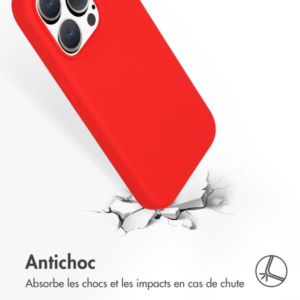 Accezz Coque Liquid Silicone avec MagSafe Apple iPhone 15 Pro - Rouge