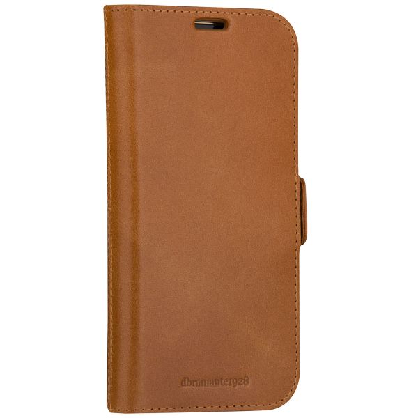 dbramante1928 Étui de télephone portefeuille Copenhagen Apple iPhone 17e / 16e / 15 / 14 / 13 - Marron