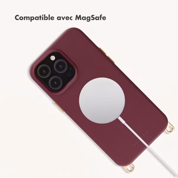 Selencia Coque arrière Rivièra avec MagSafe avec crochets amovibles Apple iPhone 13 Pro - Bold Burgundy