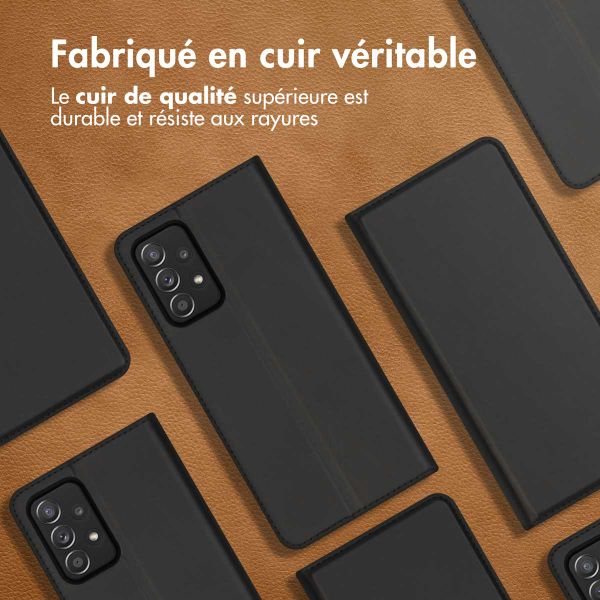Accezz Étui de télephone Slim Folio en cuir de qualité supérieure Samsung Galaxy A52(s) (5G/4G) - Noir
