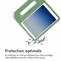 imoshion Coque kidsproof avec poupées amovibles Apple iPad 9 (2021) 10.2 pouces / iPad 8 (2020) 10.2 pouces / iPad 7 (2019) 10.2 pouces - Olive Green