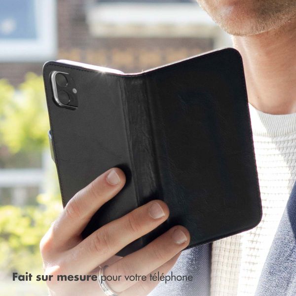 Selencia Étui portefeuille en cuir véritable Apple iPhone 11 - Noir