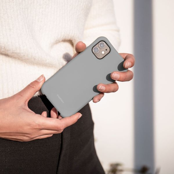 imoshion Coque de couleur avec cordon amovible Apple iPhone SE (2022 / 2020) / 8 / 7 - Gris